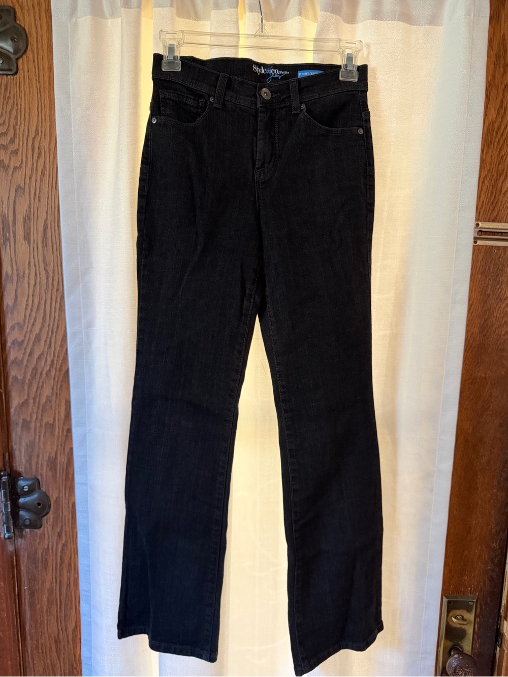 Style & Co. | Black Boot-Leg Jeans | Size 2 | Petite